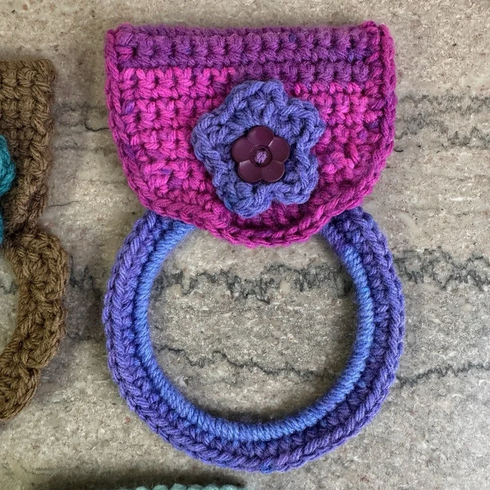 Handmade Crochet Hanging Towel Topper/Holder NWOT Set Of 5 Cottagecore Granny